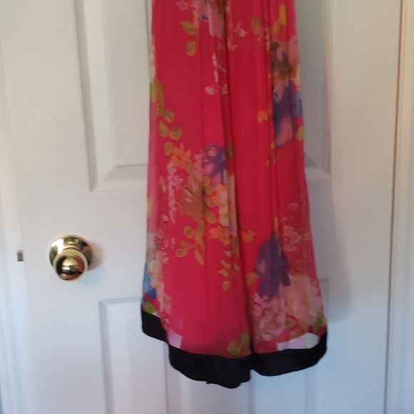 Fuschia pink party dress - Picture 3 of 4